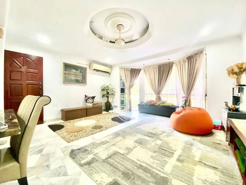 Apartment for Sale at Riverdale Park Apartments - Hazeman Omar - Living Room - PropertyGuru.com.my