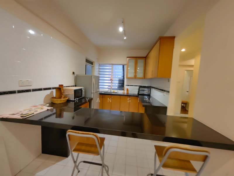 Condominium for Sale at Twin Towers - Ryan Sim - Kitchen - PropertyGuru.com.my