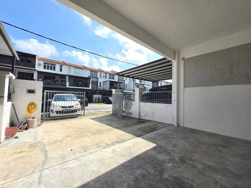 2.5-storey Terraced House for Sale in Kangkar Pulai (Skudai) - Kino Jaw - Exterior - PropertyGuru.com.my
