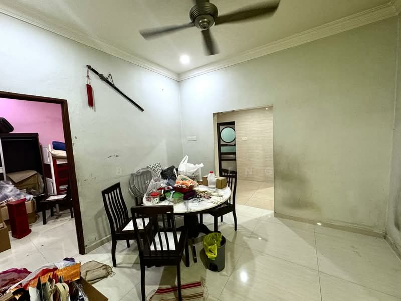 Rumah Teres 1 Tingkat untuk Dijual di Permas Jaya (Johor) - Bosco Eng - Dining Room - PropertyGuru.com.my