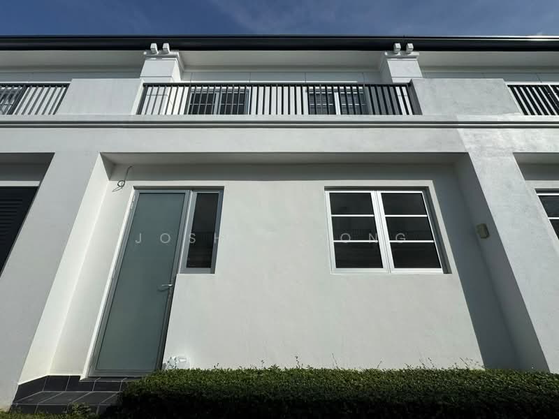 2-storey Terraced House for Sale in Semenyih (Selangor) - Joshua Yong - Exterior - PropertyGuru.com.my