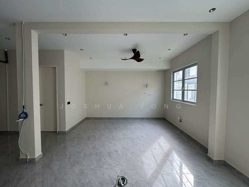 2-storey Terraced House for Sale in Semenyih (Selangor) - Joshua Yong - Living Room - PropertyGuru.com.my
