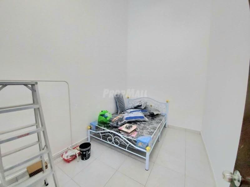 Semi-Detached House for Sale in Kampung Salak Tinggi (Sepang) - Izzah Alias - PropertyGuru.com.my