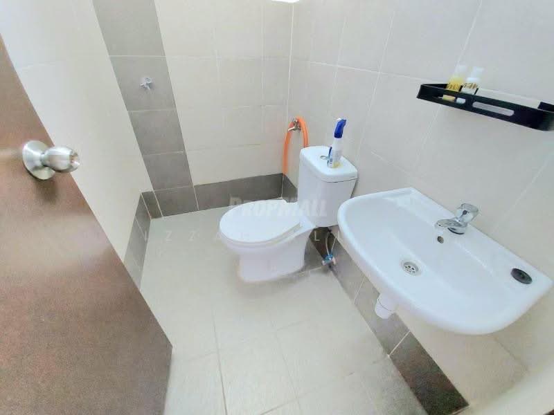 Semi-Detached House for Sale in Kampung Salak Tinggi (Sepang) - Izzah Alias - PropertyGuru.com.my