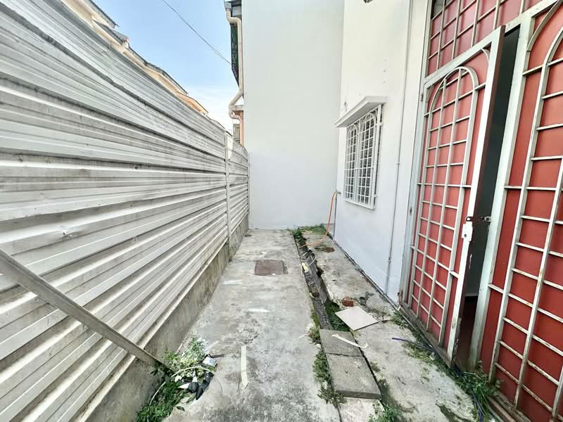 2-storey Terraced House for Sale in Saujana Damansara (Damansara Damai) - Adibah Salim - Exterior - PropertyGuru.com.my