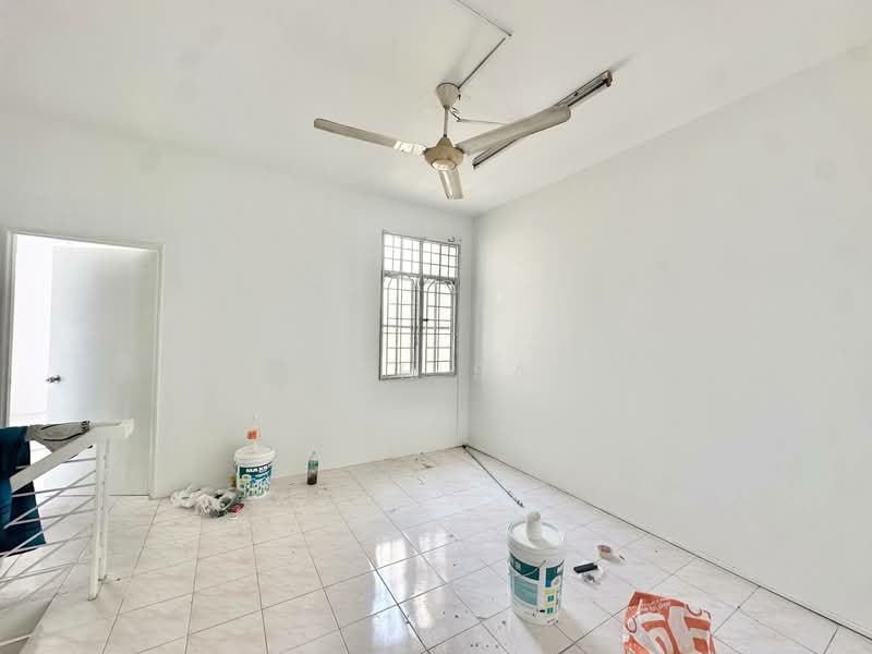 2-storey Terraced House for Sale in Saujana Damansara (Damansara Damai) - Adibah Salim - Interior - PropertyGuru.com.my