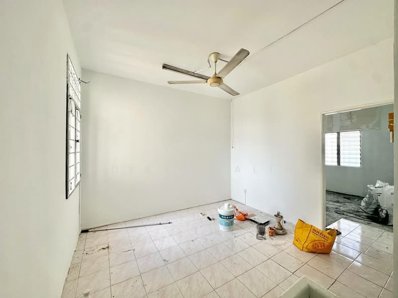 2-storey Terraced House for Sale in Saujana Damansara (Damansara Damai) - Adibah Salim - Interior - PropertyGuru.com.my