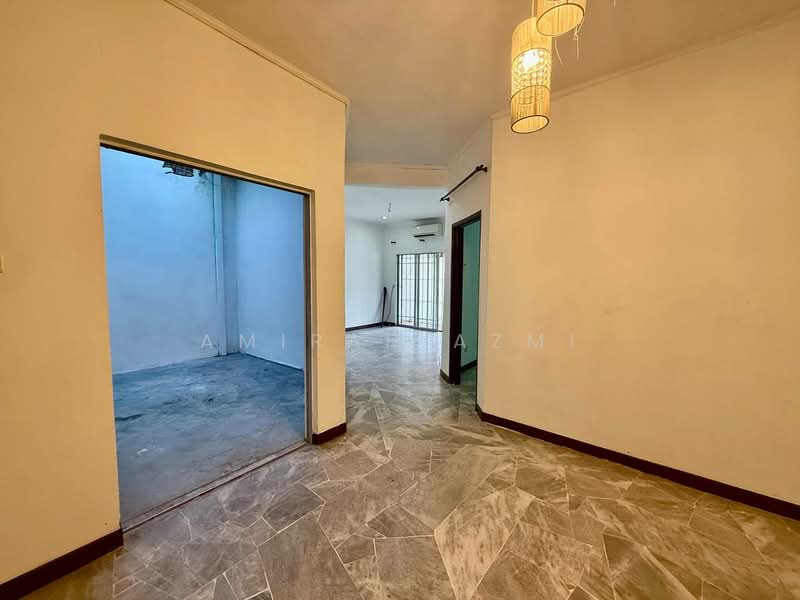 Terraced House for Sale in Rawang (Selangor) - Amirah Azmi - PropertyGuru.com.my