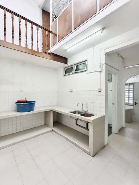 Rumah Teres 1 Tingkat untuk Dijual di Taman Sri Tebrau (Johor Bahru) - Yik Tat - PropertyGuru.com.my