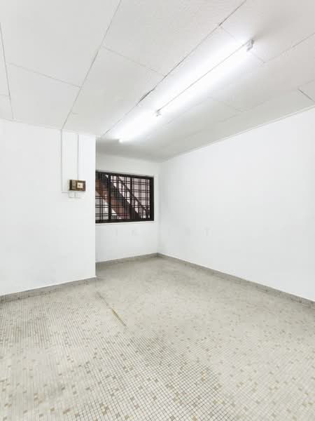 Rumah Teres 1 Tingkat untuk Dijual di Taman Sri Tebrau (Johor Bahru) - Yik Tat - PropertyGuru.com.my