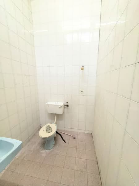 2-storey Terraced House for Sale in Taman Sri Mewah (Klang) - Jayden Lee - Bathroom - PropertyGuru.com.my