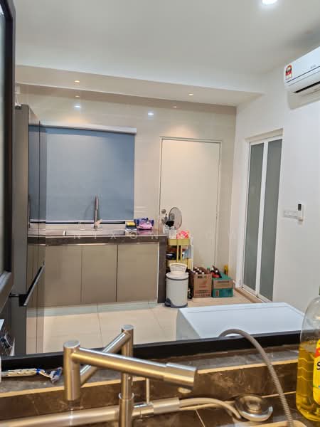 Terraced House for Rent in Dengkil (Selangor) - Nixon Low - Kitchen - PropertyGuru.com.my