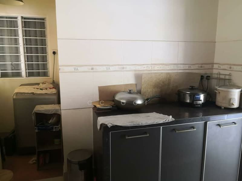 Condominium for Sale at Greenlane Park - CC Ooi - Kitchen - PropertyGuru.com.my
