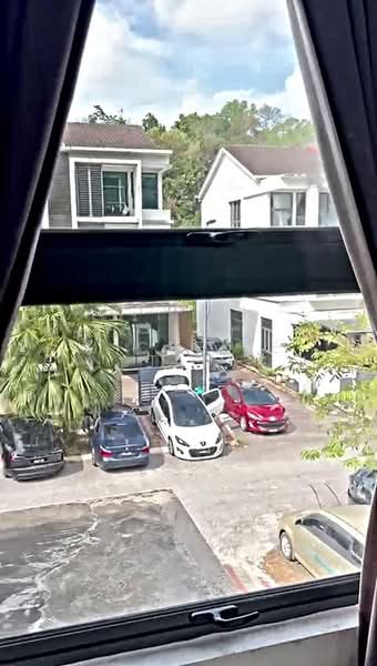 Terraced House for Sale in Taman Puncak Jalil (Seri Kembangan) - Michelle Tan - Exterior - PropertyGuru.com.my