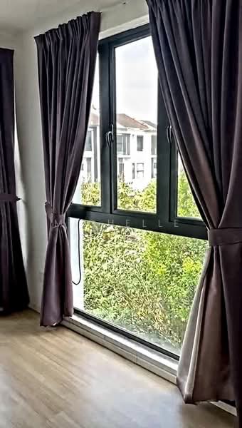 Terraced House for Sale in Taman Puncak Jalil (Seri Kembangan) - Michelle Tan - View - PropertyGuru.com.my