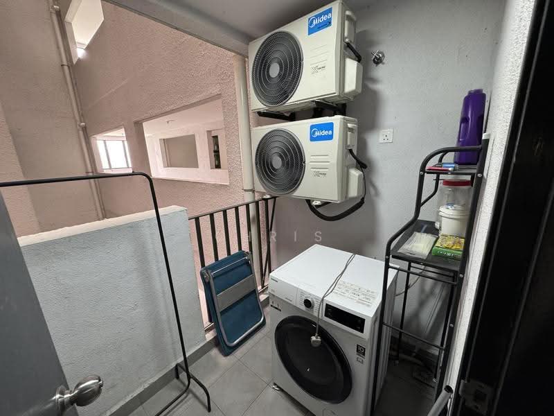Kediaman Servis untuk Disewa di GAIA Residences - Chris See - Balcony - PropertyGuru.com.my