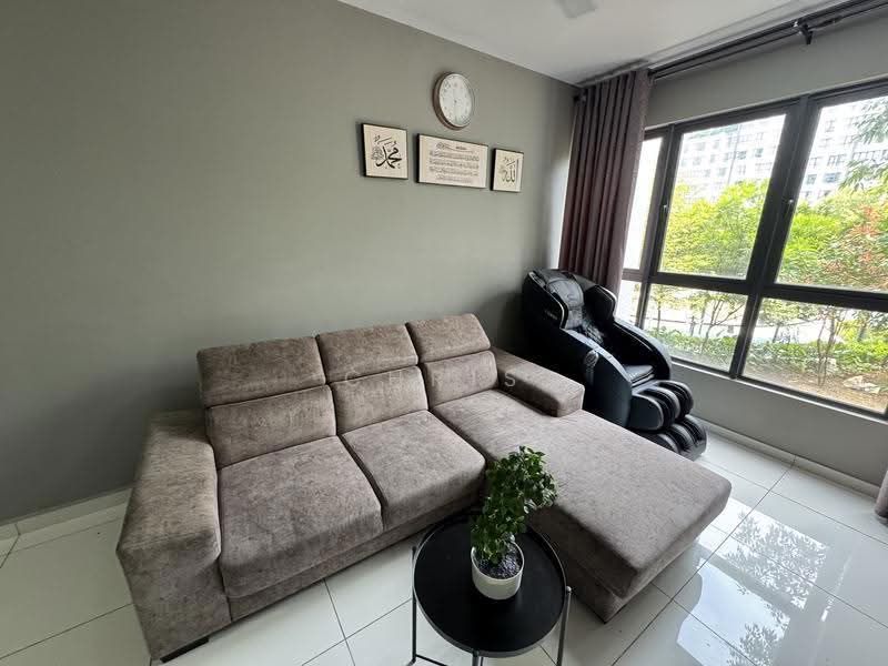 Kediaman Servis untuk Disewa di GAIA Residences - Chris See - Living Room - PropertyGuru.com.my
