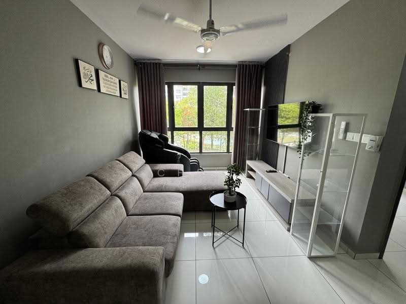Kediaman Servis untuk Disewa di GAIA Residences - Chris See - Living Room - PropertyGuru.com.my