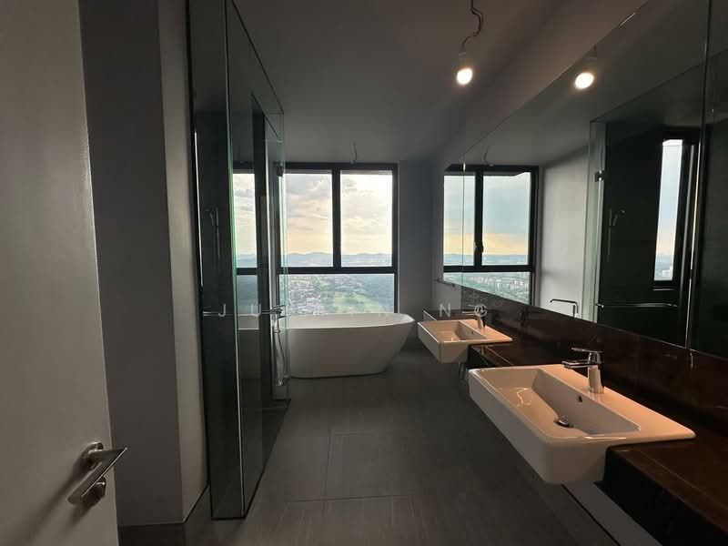Kondominium untuk Disewa di Aetas Damansara - Justin Ng - Bathroom - PropertyGuru.com.my