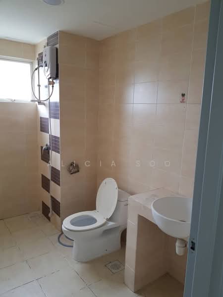 Condominium for Rent at Cova Suites - Alicia Soo - Bathroom - PropertyGuru.com.my