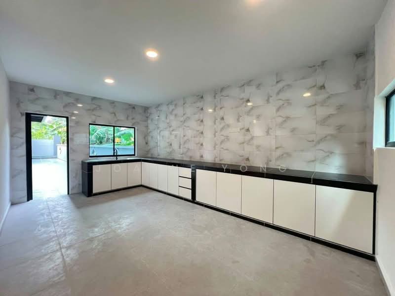 Semi-Detached House for Sale in Johor Bahru (Johor) - Joanne Yong - Kitchen - PropertyGuru.com.my