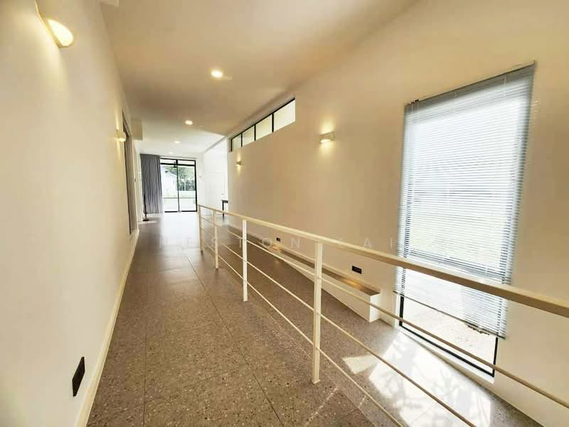 Bungalow for Sale in Leisure Farm (Gelang Patah) - Heston Lai - Corridor - PropertyGuru.com.my