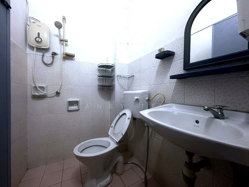 Rumah Teres 1 Tingkat untuk Dijual di Bukit Indah (Iskandar Puteri (Nusajaya)) - Pansy Teo - Bathroom - PropertyGuru.com.my