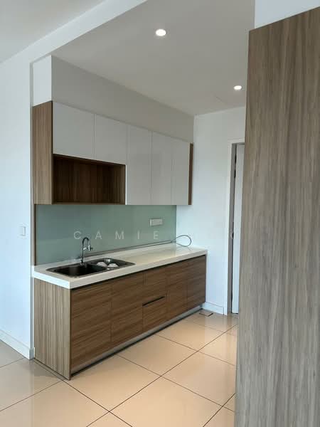 Servis Apartment untuk Disewa di UNIO Residence - Camie Hoo - Kitchen - PropertyGuru.com.my