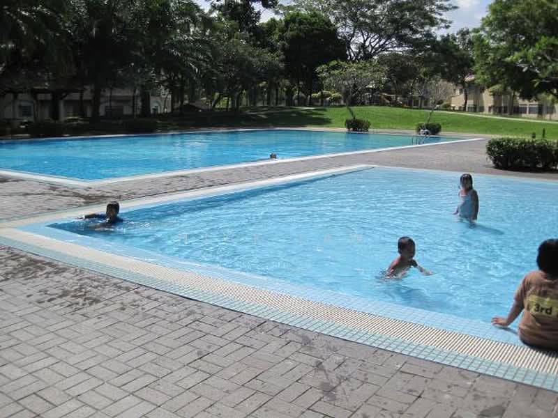 Apartment for Sale at Vista Seri Putra - Nick Law - Pool - PropertyGuru.com.my