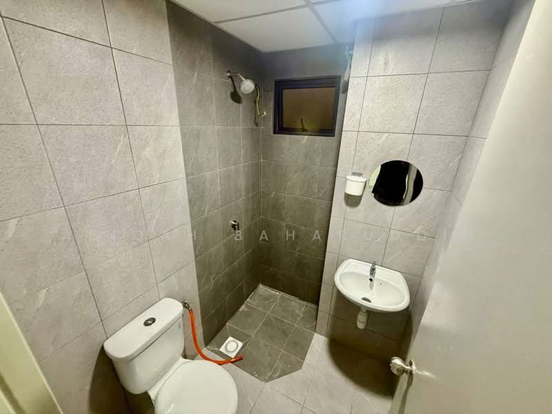 Servis Apartment untuk Dijual di Flora Residency - Afiqah Baharuddin - Bathroom - PropertyGuru.com.my