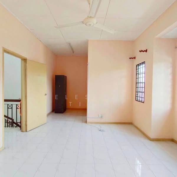 2-storey Terraced House for Sale in Taman Kajang Perdana (Kajang) - Celestine Ting - Interior - PropertyGuru.com.my