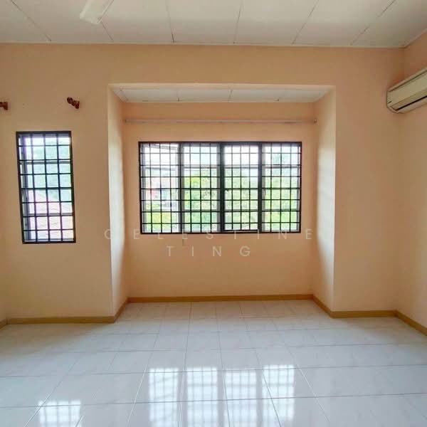 2-storey Terraced House for Sale in Taman Kajang Perdana (Kajang) - Celestine Ting - Living Room - PropertyGuru.com.my