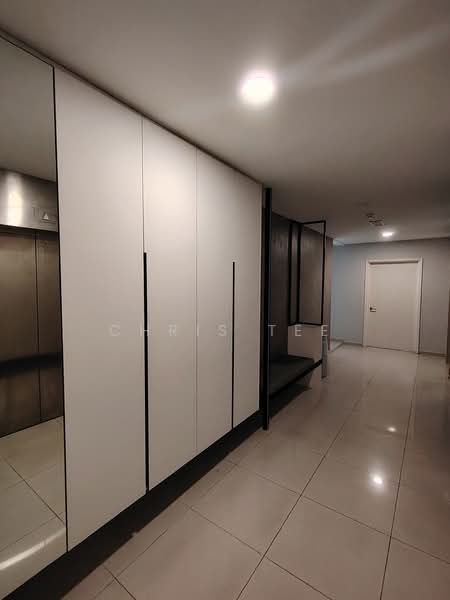 Kondominium untuk Disewa di 28 Mont Kiara @ MK28 - Chris Tee - Corridor - PropertyGuru.com.my
