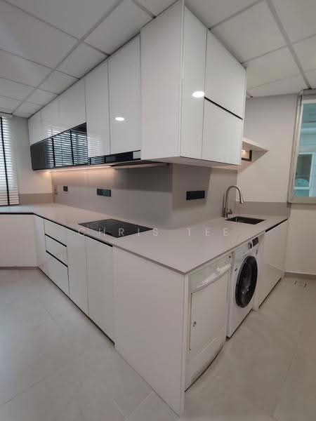 Kondominium untuk Disewa di 28 Mont Kiara @ MK28 - Chris Tee - Kitchen - PropertyGuru.com.my