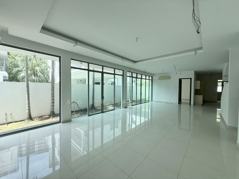 Rumah Berkembar untuk Dijual di George Town (Penang) - Andrea Lee - Living Room - PropertyGuru.com.my