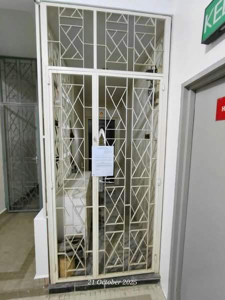 Kondominium untuk Dijual di Sri York Condominium - Alex Ho - Entrance - PropertyGuru.com.my