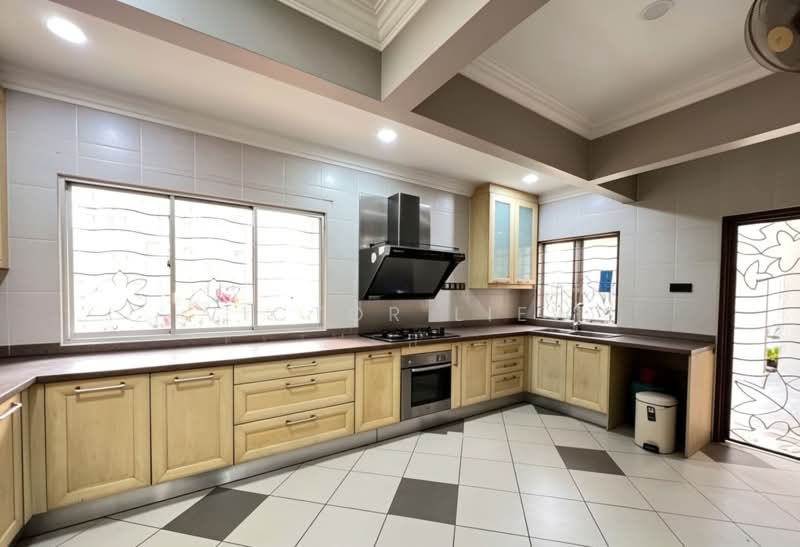 2-storey Terraced House for Sale in Seksyen 11 (Kota Damansara) - Victor Liew - Kitchen - PropertyGuru.com.my