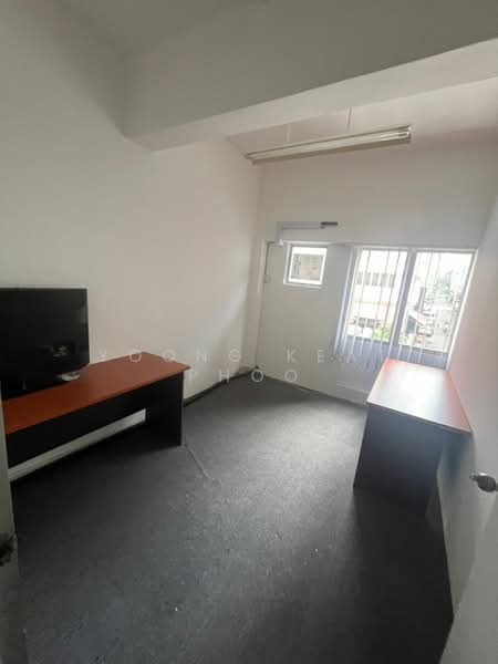 Commercial Land for Rent in Petaling Jaya (Selangor) - Yoong Keat Phoo - Study - PropertyGuru.com.my