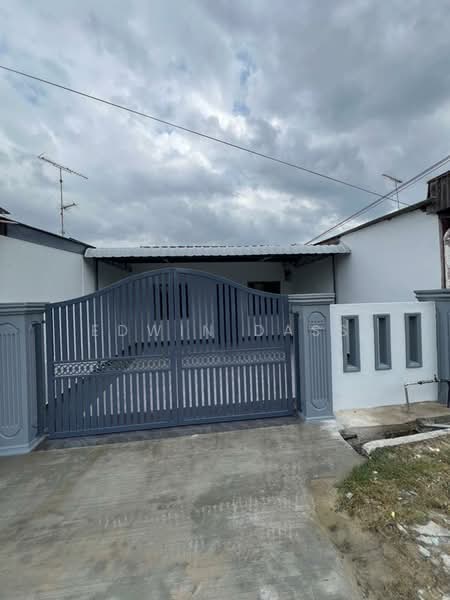 Rumah Teres untuk Dijual di Senai (Kulai) - Edwin Dass - Exterior - PropertyGuru.com.my