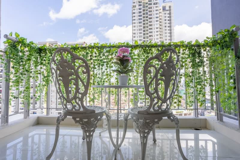 Servis Apartment untuk Disewa di Pertama Residency - Haw . - Balcony - PropertyGuru.com.my