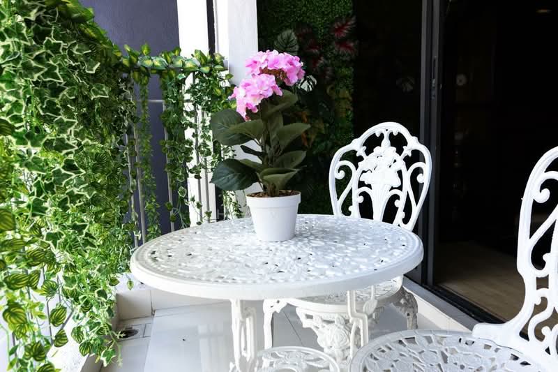 Servis Apartment untuk Disewa di Pertama Residency - Haw . - Balcony - PropertyGuru.com.my