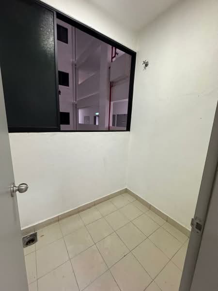 Servis Apartment untuk Dijual di Traders Garden @ Cheras Selatan - Alan Lee - Bathroom - PropertyGuru.com.my