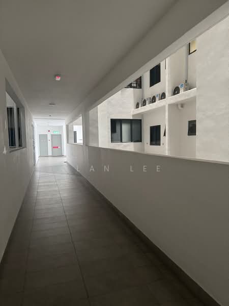 Servis Apartment untuk Dijual di Traders Garden @ Cheras Selatan - Alan Lee - Corridor - PropertyGuru.com.my