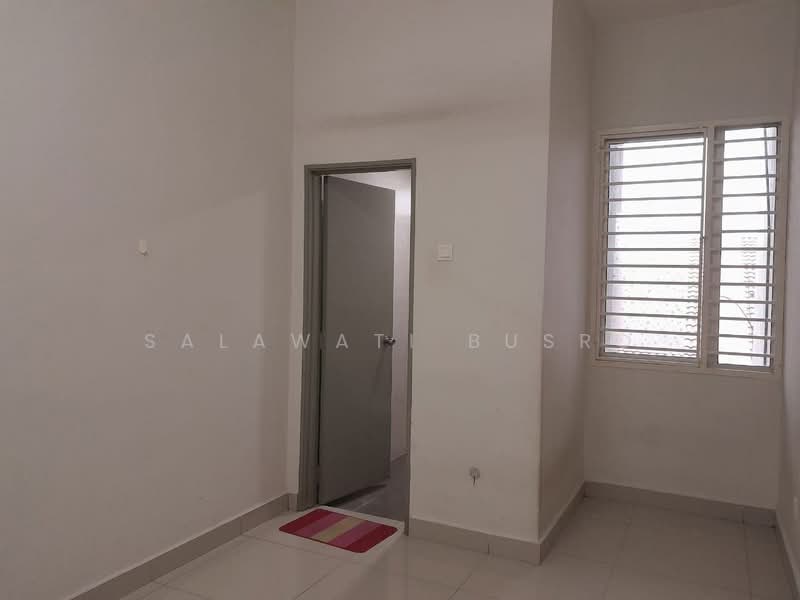 Rumah Teres 2 Tingkat untuk Dijual di Kampung Jalan Kebun (Shah Alam) - Salawati Busro - Interior - PropertyGuru.com.my