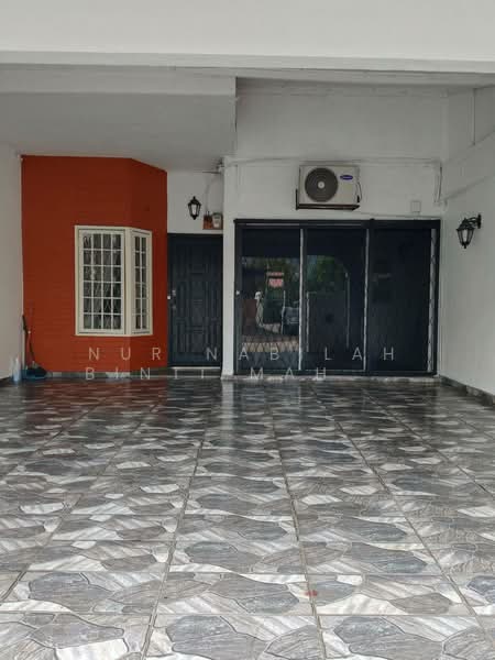 Rumah Teres 2 Tingkat untuk Disewa di Taman Desa Minang (Batu Caves) - Nur Nabilah Binti Mahassan - Entrance - PropertyGuru.com.my