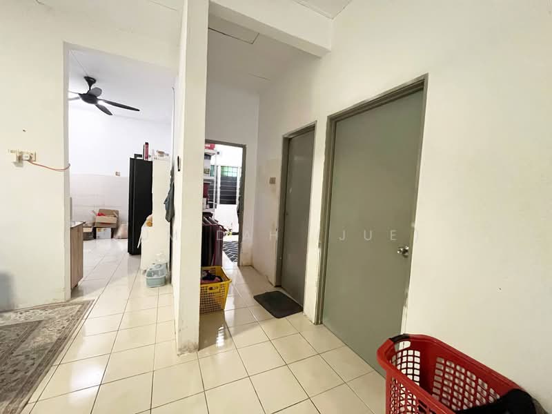 Semi-Detached House for Sale in Seksyen 29 (Shah Alam) - JUMIDAH (JUE) - Interior - PropertyGuru.com.my