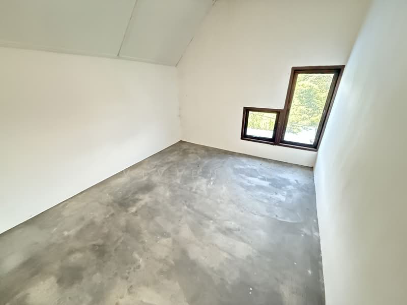 Rumah Teres 2.5 Tingkat untuk Dijual di Falim (Menglembu) - Vivien Ng - PropertyGuru.com.my