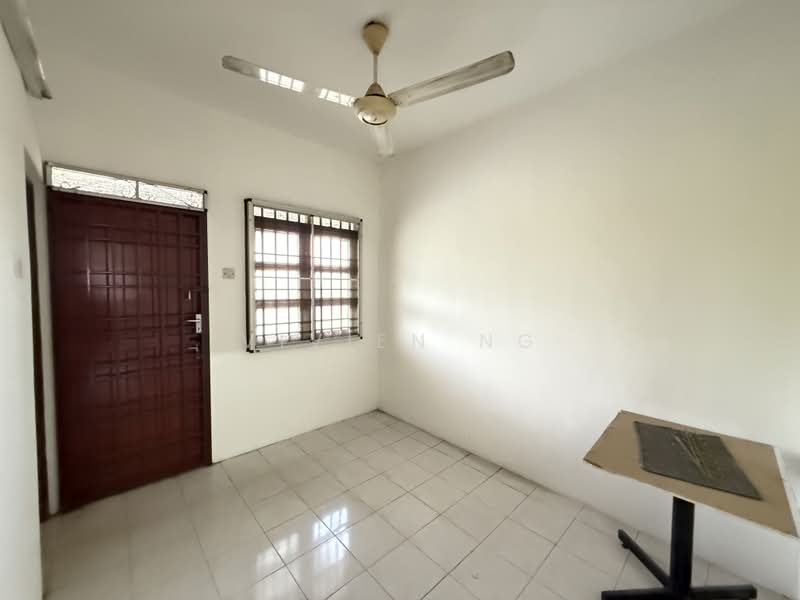 Rumah Teres 2.5 Tingkat untuk Dijual di Falim (Menglembu) - Vivien Ng - PropertyGuru.com.my