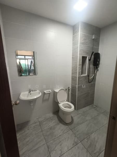 Kondominium untuk Dijual di KSL Residence 2 @ Kangkar Tebrau - Robin Lim - Bathroom - PropertyGuru.com.my