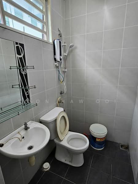 2-storey Terraced House for Rent in Taman Tasek Indah (Simpang Ampat) - Boon Haw Ooi - Bathroom - PropertyGuru.com.my
